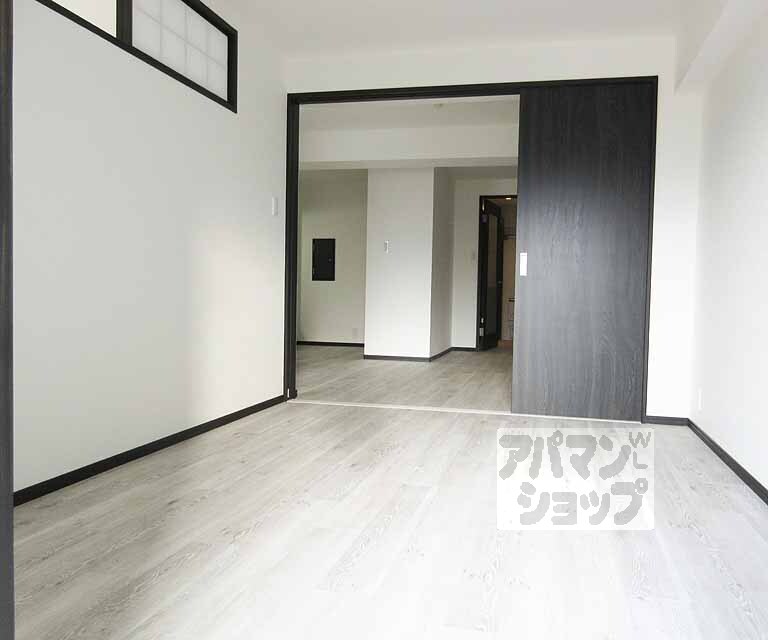 居室・リビング　広いお部屋！