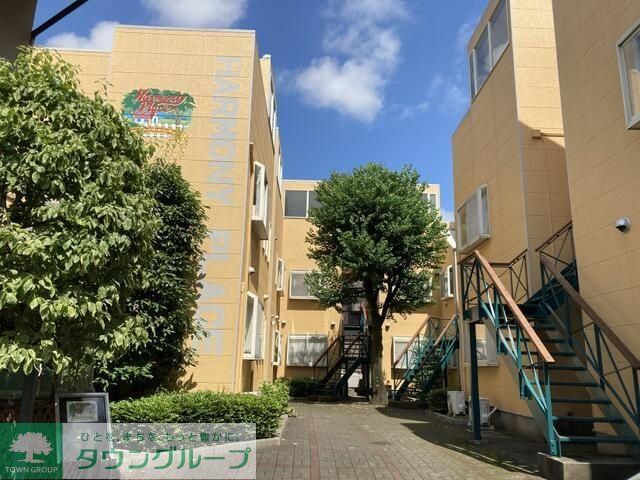 エントランス　★お問い合わせはタウンハウジングまで★