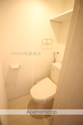 地下鉄東豊線 東区役所前駅 徒歩3分 4階建 築9年のトイレ写真