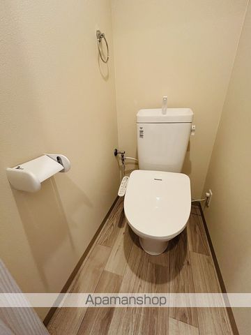 京阪本線 守口市駅 徒歩9分 5階建 築3年のトイレ写真