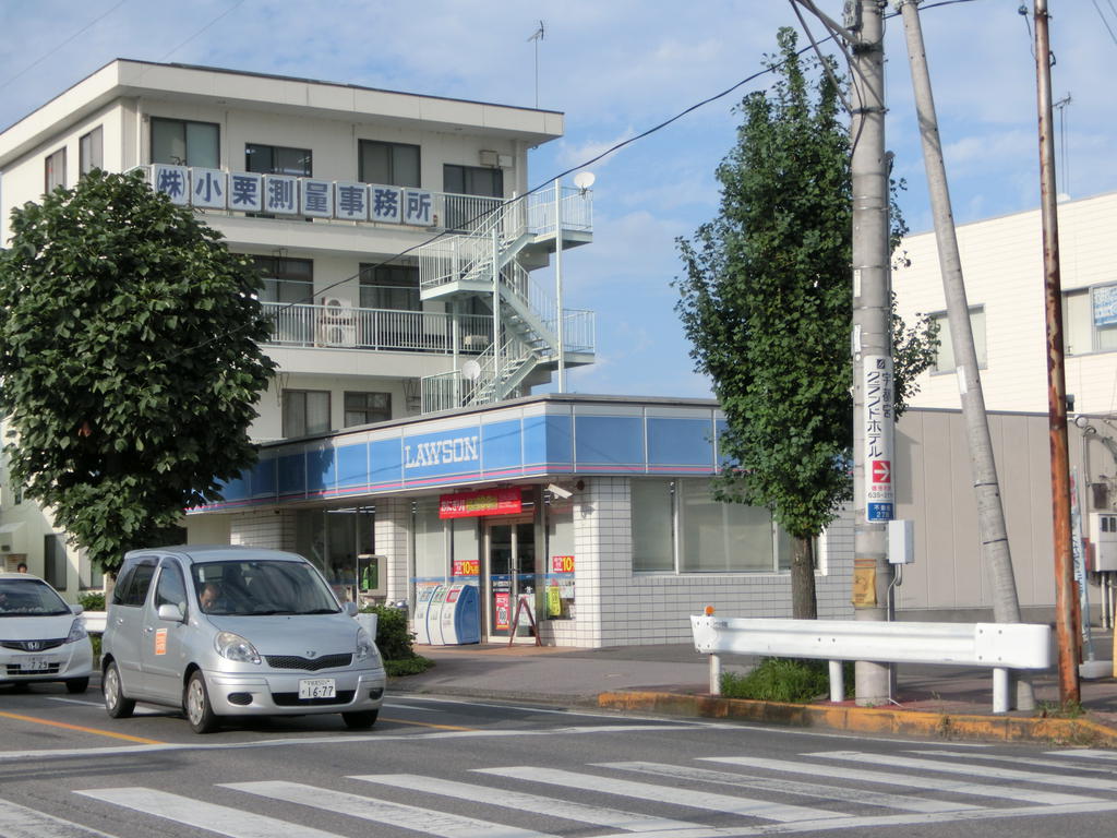 東武宇都宮線 東武宇都宮駅 バス乗車時間：25分 最寄りバス停で下車 徒歩5分 3階建 築9年の周辺写真