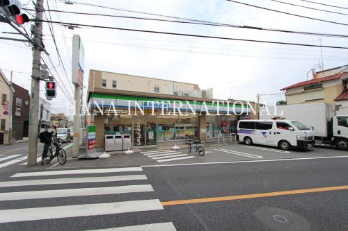 コンビニ　ファミリーマート 国分寺本多五丁目店（コンビニ）まで573m