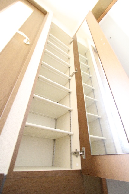 収納　※別室の参考写真の為、現況優先です。