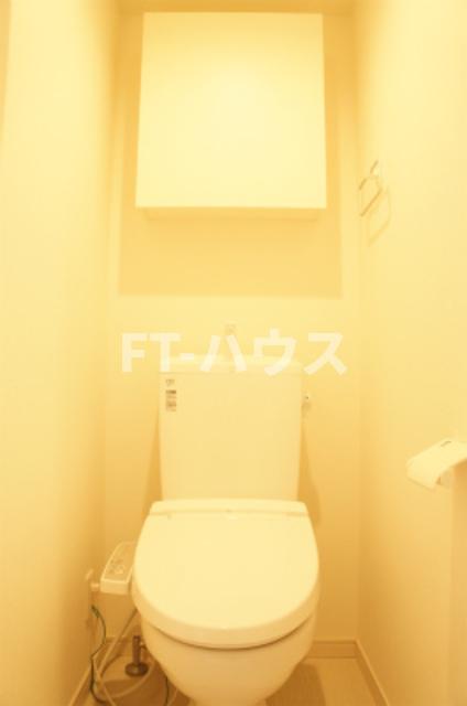 京成松戸線 前原駅 徒歩9分 3階建 築9年のトイレ写真