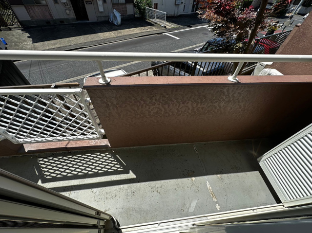 小田急線 新百合ケ丘駅 徒歩7分 2階建 築36年の内装写真