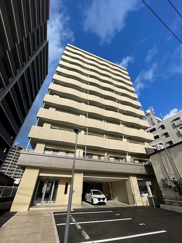 西鉄天神大牟田線 井尻駅 徒歩5分 築3年