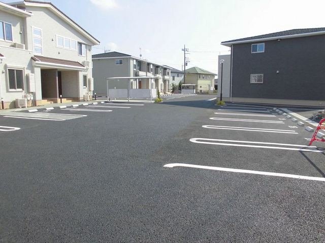 駐車場　駐車スペースもあります
