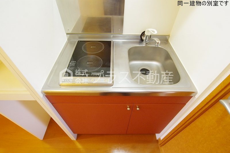 レオパレスラ リヴィエールのキッチン写真