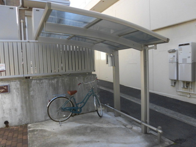 ＪＲ東海道本線 灘駅 徒歩9分 2階建 築16年の外観写真