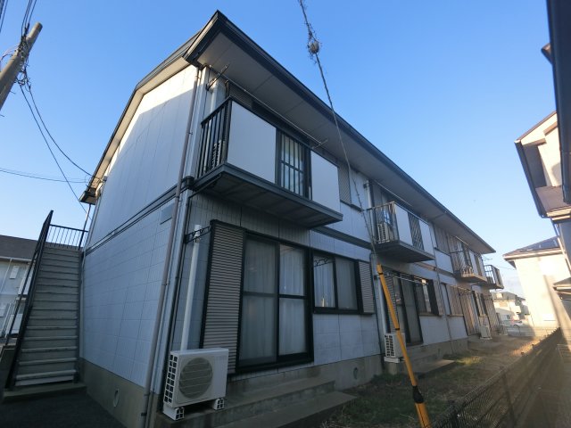 ＪＲ成田線 成田駅 バス乗車時間：30分 最寄りバス停で下車 徒歩2分 築30年
