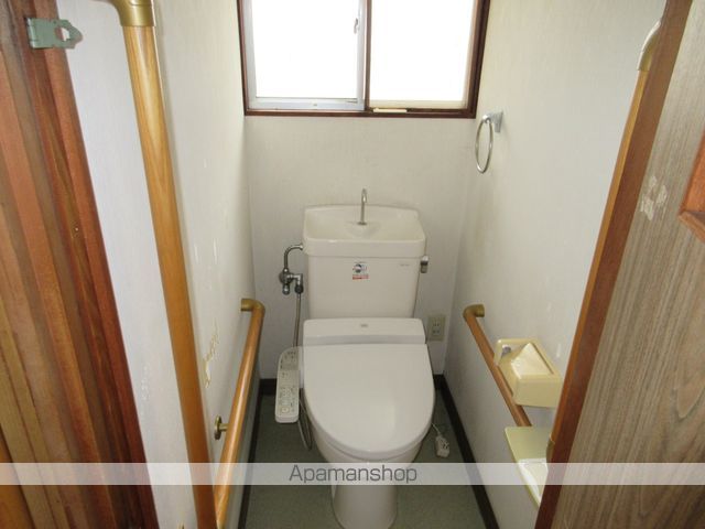芳泉借家のトイレ写真