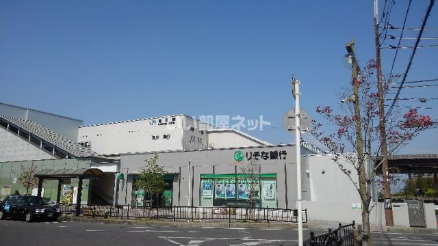 銀行　りそな銀行 熊取支店（銀行）まで464m