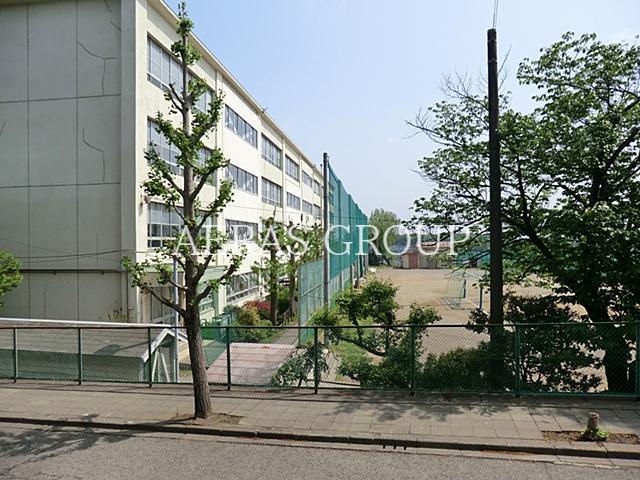 中学校　町田市立薬師中学校（中学校）まで1123m