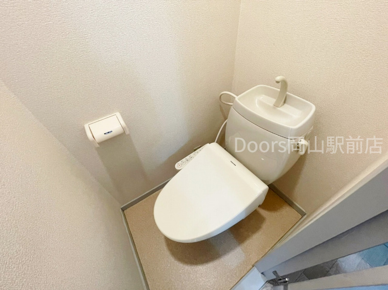 トイレ　別のお部屋の写真