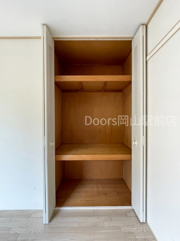 収納　別のお部屋の写真