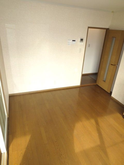 ヴァンベール武蔵野の居間写真