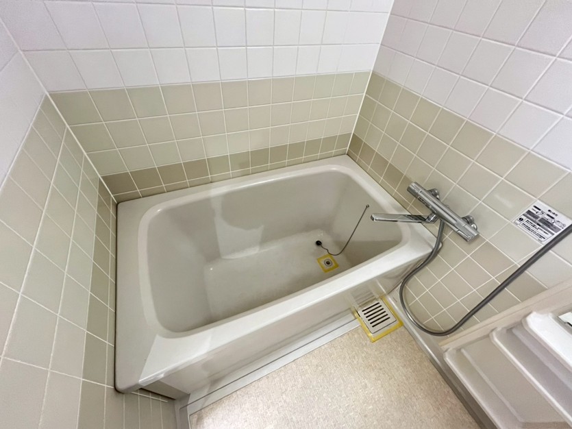 バス・シャワールーム　他の部屋の写真になります。