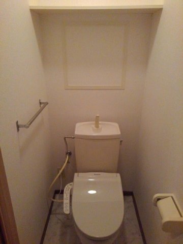 トイレ　トイレもきれいです