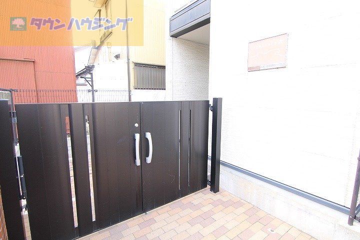 セキュリティ　オートロックゲート