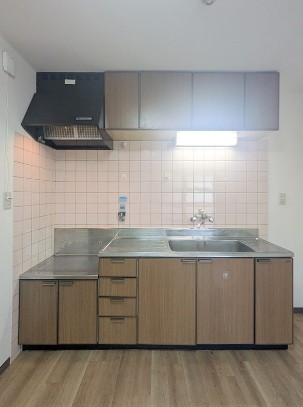 地下鉄長堀鶴見緑地線 鶴見緑地駅 徒歩17分 5階建 築30年のキッチン写真