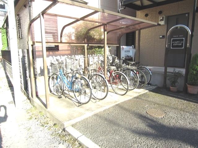 エントランス　必要な自転車置き場