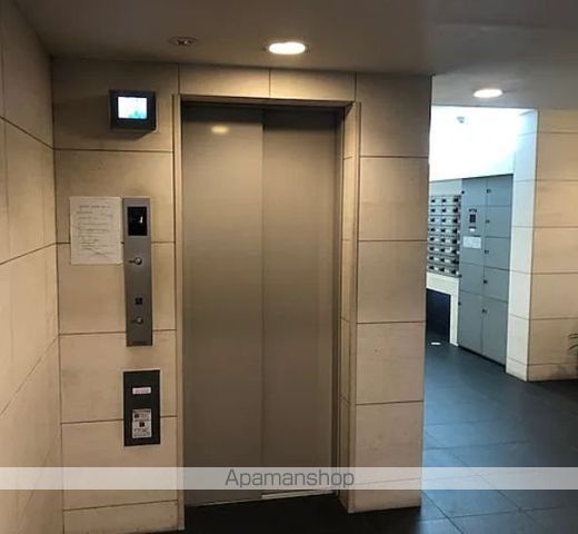 カスタリア銀座IIの外観写真