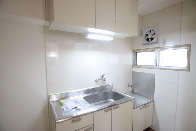 栄ファイブマンションのキッチン写真