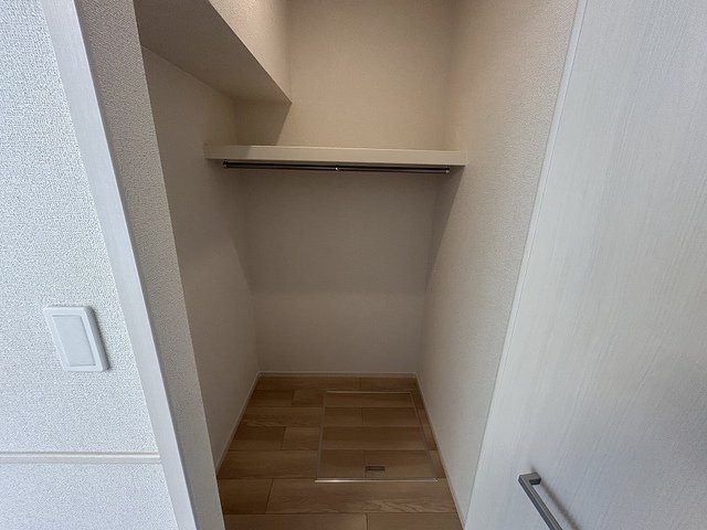 エイトリバー Bの内装写真