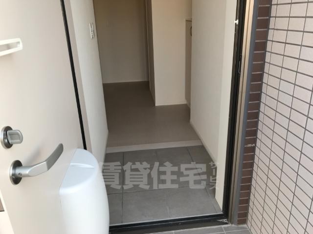 玄関　玄関（イメージ）