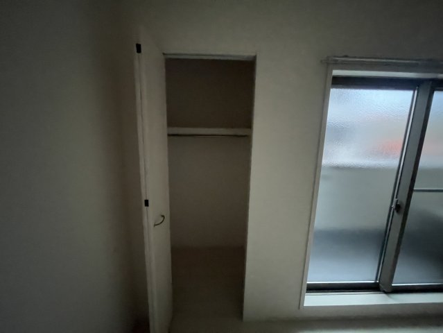 収納　同物件別部屋写真