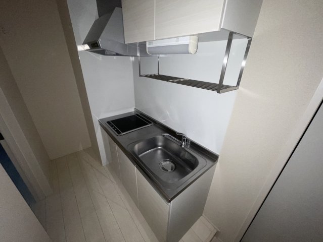 キッチン　同物件別部屋写真