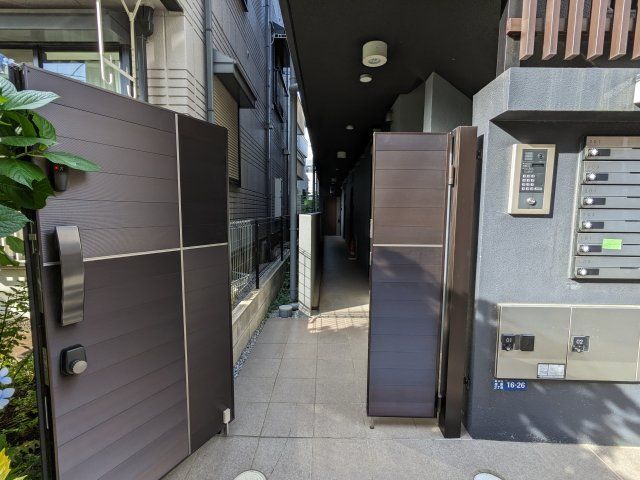 モダンアパートメント武蔵小山の外観写真