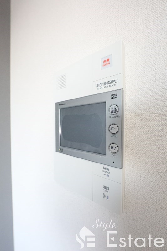 セキュリティ　モニター付きインターホン