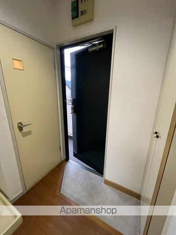 コーポ温水の玄関写真
