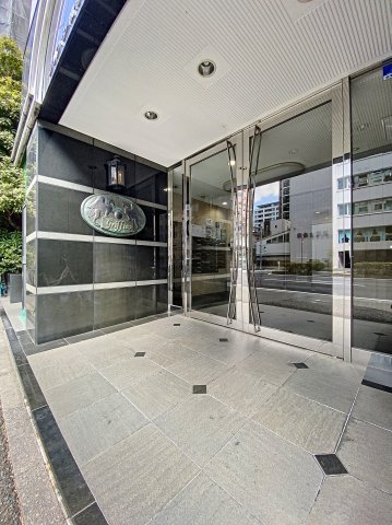 エントランス　エントランス