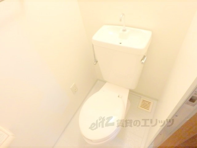ヴィラデステ北白川のトイレ写真