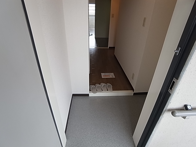 サンクチュアリ深江北町の玄関写真
