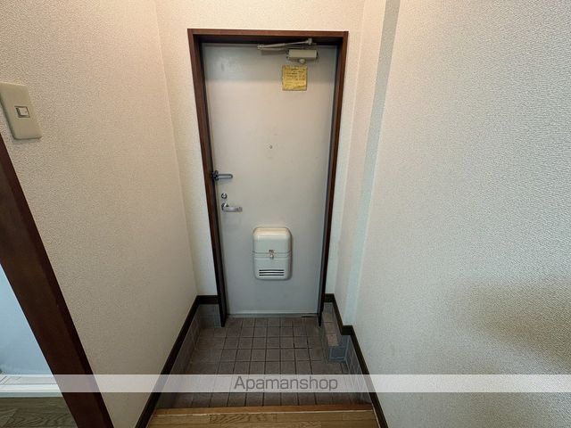 シティハイツ小林の玄関写真