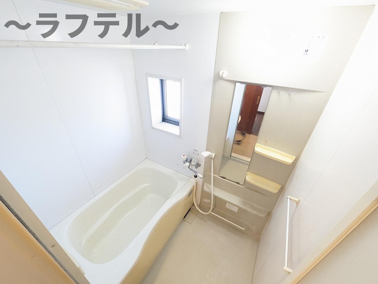 バス・シャワールーム　別部屋イメージ写真