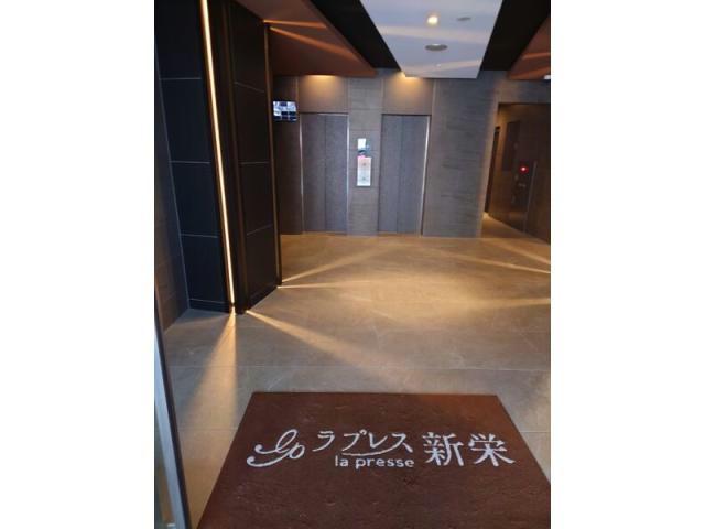 エントランス　エントランス部分