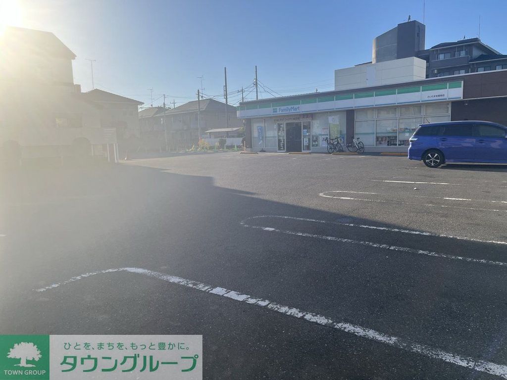 コンビニ　ファミリーマートさいたま本郷南店（コンビニ）まで10m