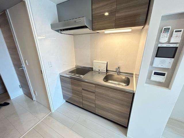 キッチン　同タイプの別部屋の写真です