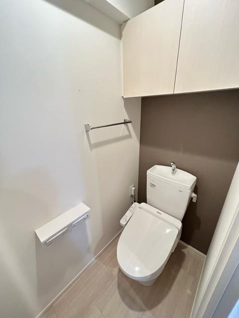 トイレ　同タイプの別部屋の写真です