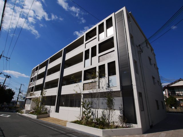 建物外観　詳細は、RISUMO江坂本店までお問合せください♪