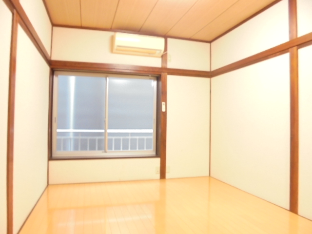 あわや荘の居間写真