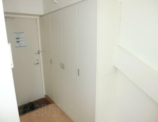 アールブリュット白山の玄関写真