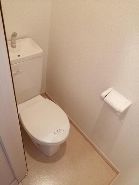 ランドヒルズ西谷のトイレ写真
