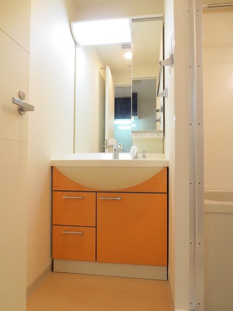 洗面設備　参考写真掲載