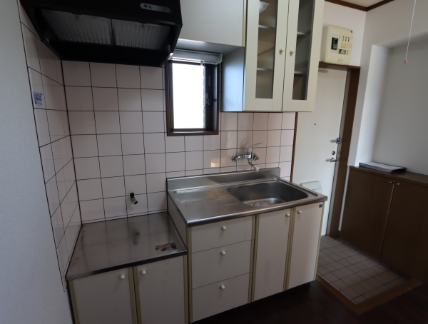 キッチン　オープンキッチンで空間を自由に使えます♪