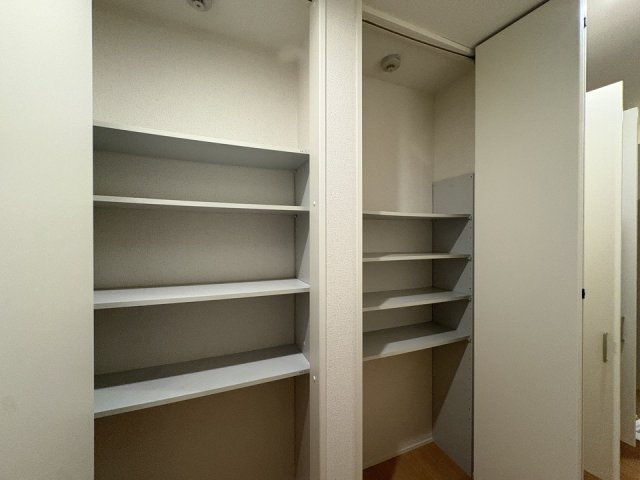 その他共有部分　こまごまとしたものを収納できそうですね